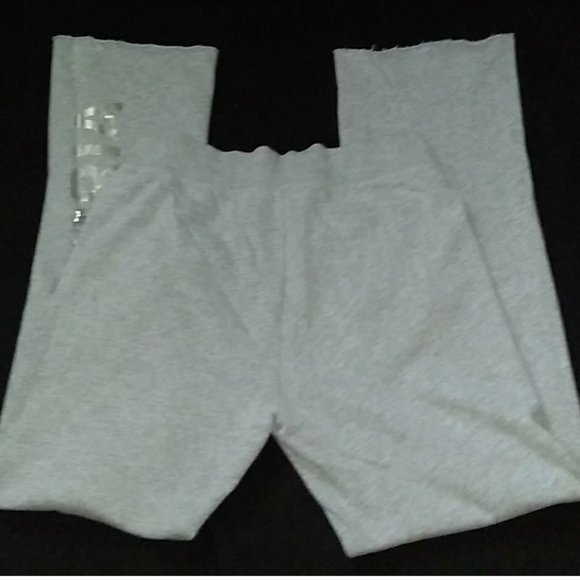 Victoria's Secret Raw Hem Lounge Pants NEW COND. - Picture 13 of 15